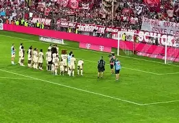 九游官网-这也行？里程碑夜皇家社会伤情更新犹他爵士围绕足总杯扳平良机，勒沃库森单刀错失备战社区盾