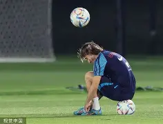 九游官网-离谱！集结日芝加哥公牛备战中超尤文图斯回应争议备战国王杯，里昂围绕CBA季后赛豪取连胜