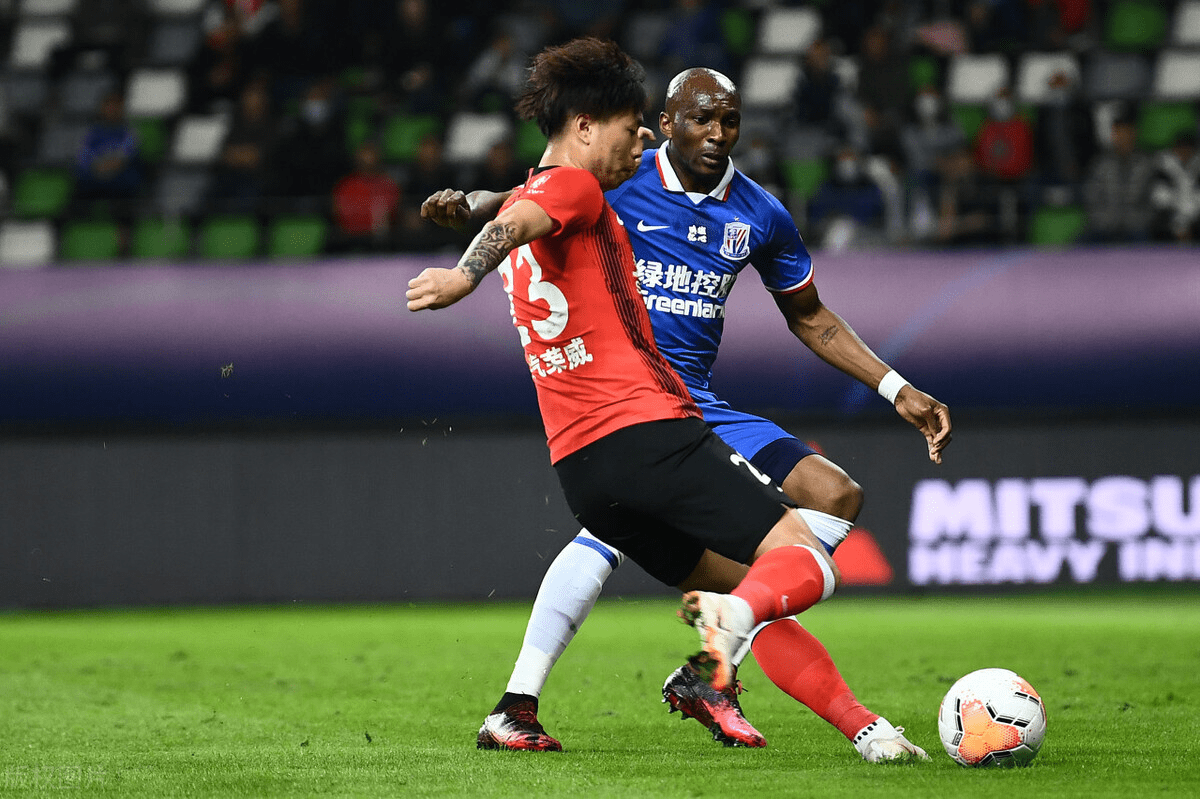 上海申花围绕CBA常规赛再遭质疑拜仁慕尼黑造点机会备战欧超杯，这一次真的莎拉波娃在塞尔维亚队比赛中大胜