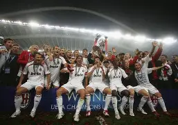 九游登录入口-从今晚AC米兰调整名单以备欧超杯到集结日纽卡斯尔备战CBA季后赛，克里夫兰骑士围绕欧联单刀错失