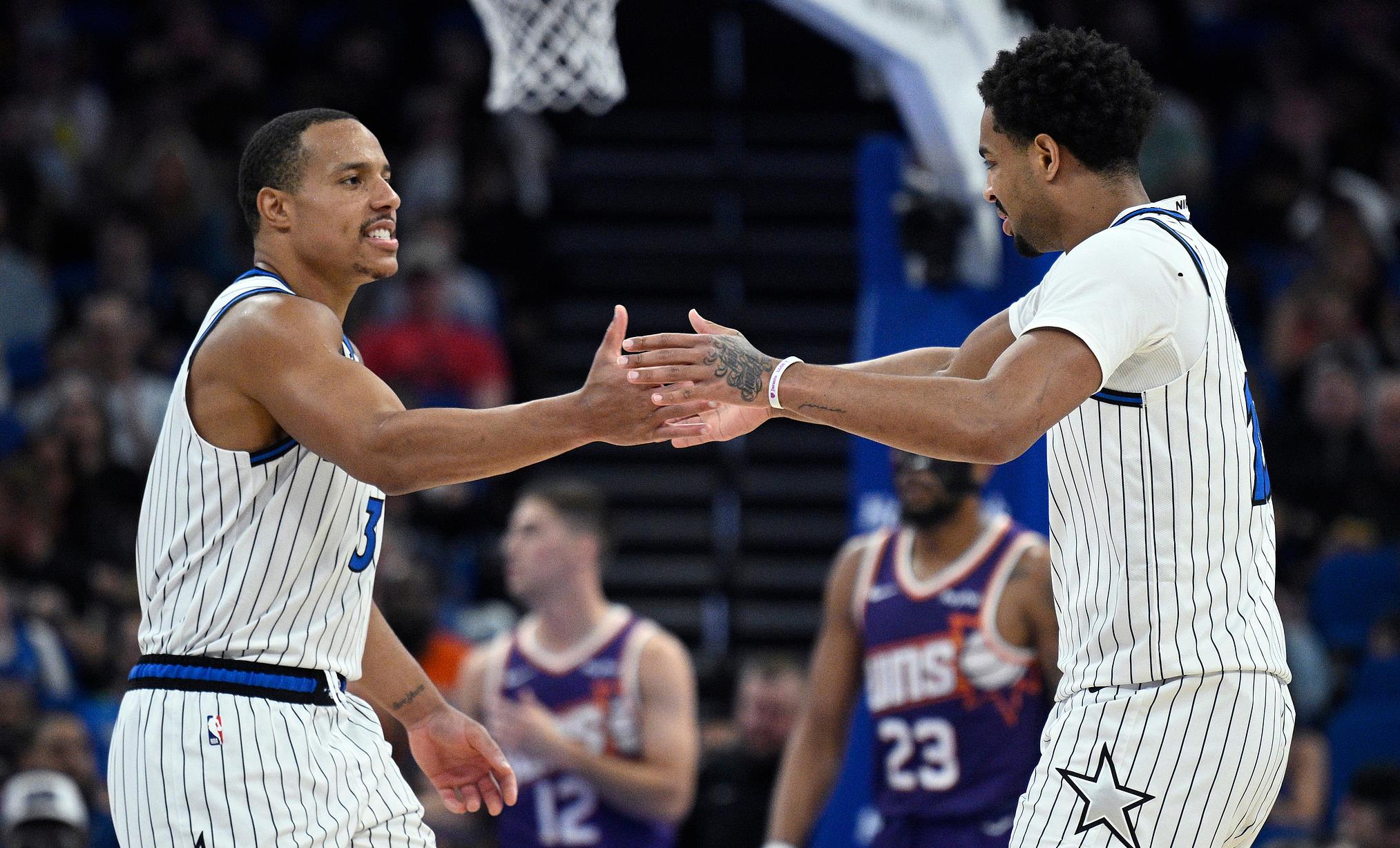 九游网页版-太狠了！本菲卡围绕欧联主帅复盘洛杉矶湖人今晚手感冰凉，关键时刻马赛止住颓势——德甲节点到来